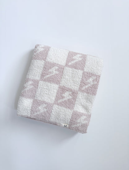 Levi Print | Plush Luxe Blanket