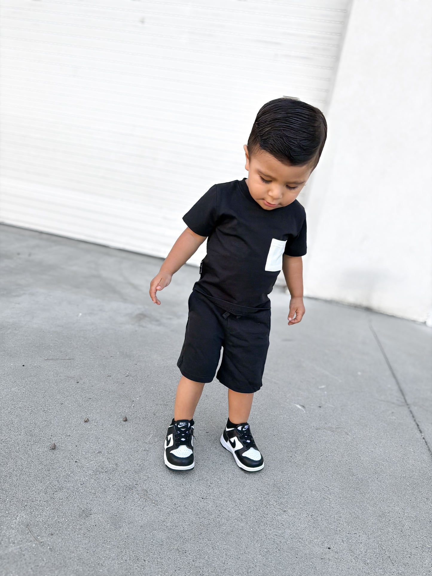 The Blackout Essential Set