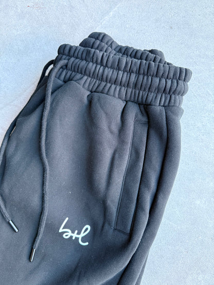 Adult Unisex Heavyweight Fleece Logo Joggers - Black