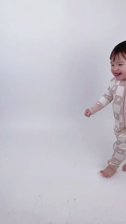 Levi Print | Plush Luxe Blanket