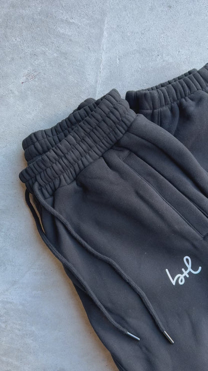 Adult Unisex Heavyweight Fleece Logo Joggers - Black